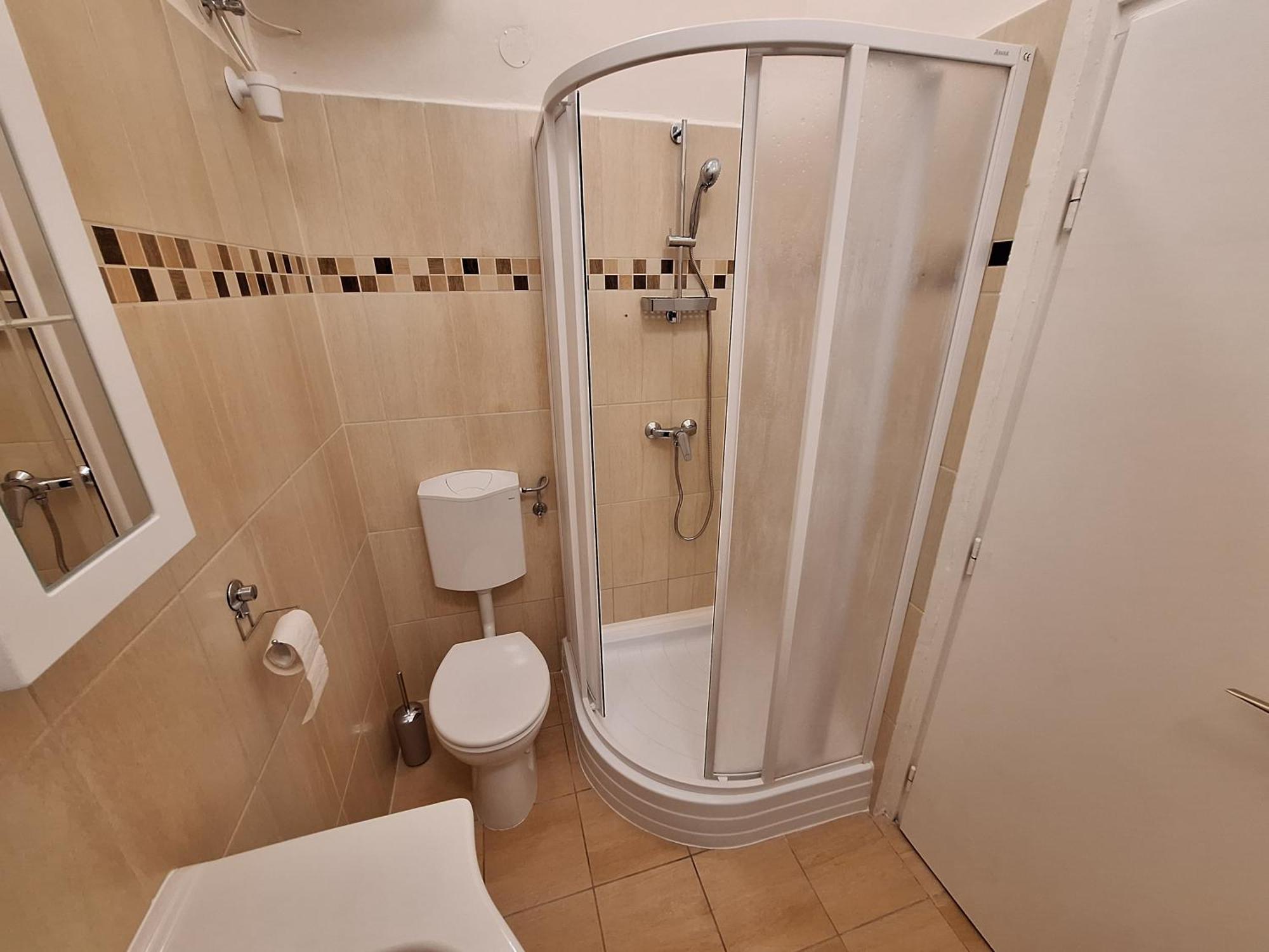 Apartament Lofty With Free Garage Near The Gozsdu Courtyard Budapesta